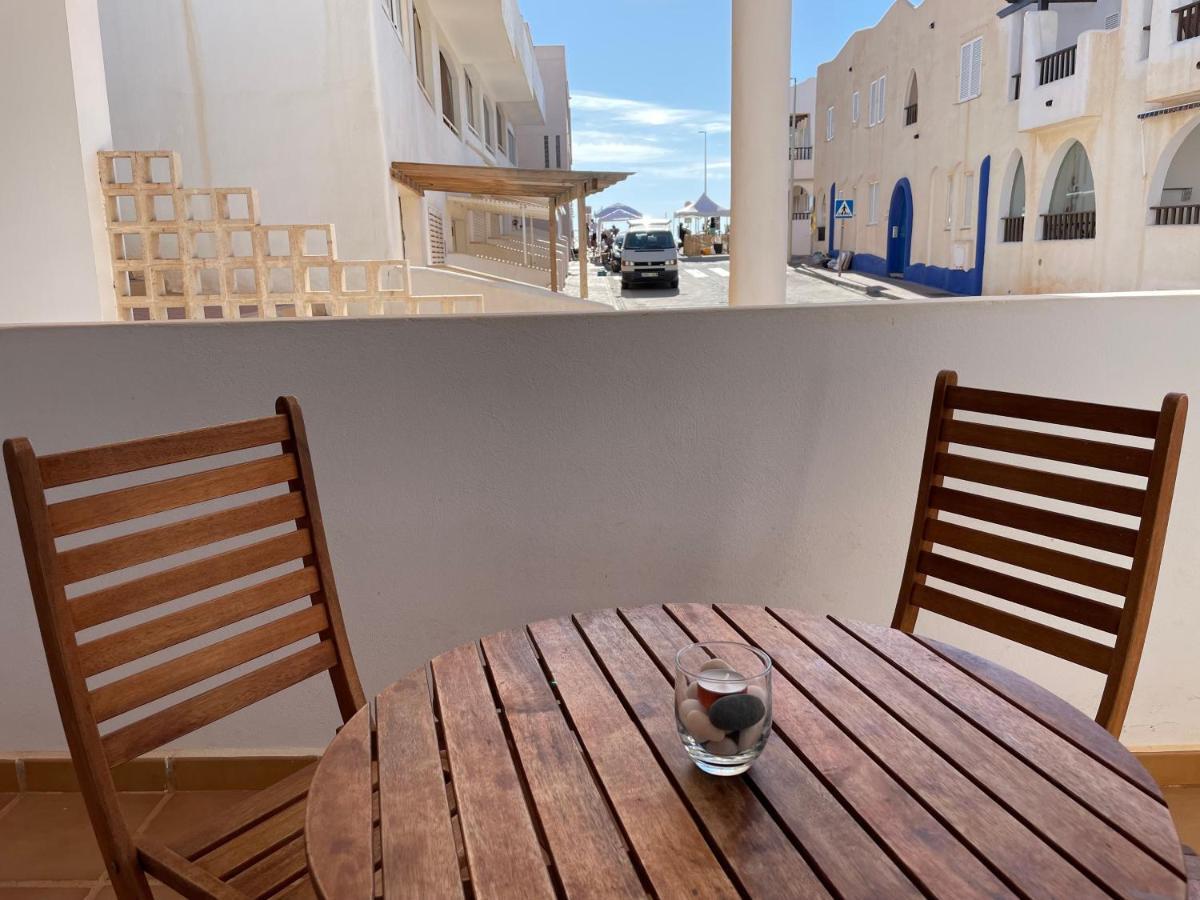 Apartamento De 3 Dormitorios A 60 M De La Playa En La Isleta, Cabo De Gata La Isleta del Moro Exterior photo
