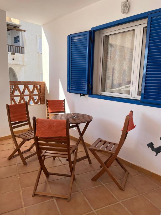 Apartamento De 3 Dormitorios A 60 M De La Playa En La Isleta, Cabo De Gata La Isleta del Moro Exterior photo