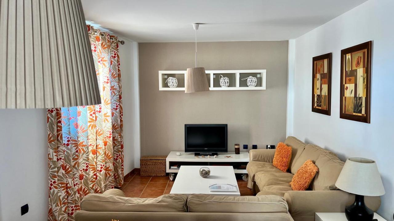 Apartamento De 3 Dormitorios A 60 M De La Playa En La Isleta, Cabo De Gata La Isleta del Moro Exterior photo